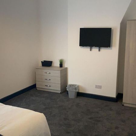 Houghton Guest House 1 Stoke-on-Trent 외부 사진