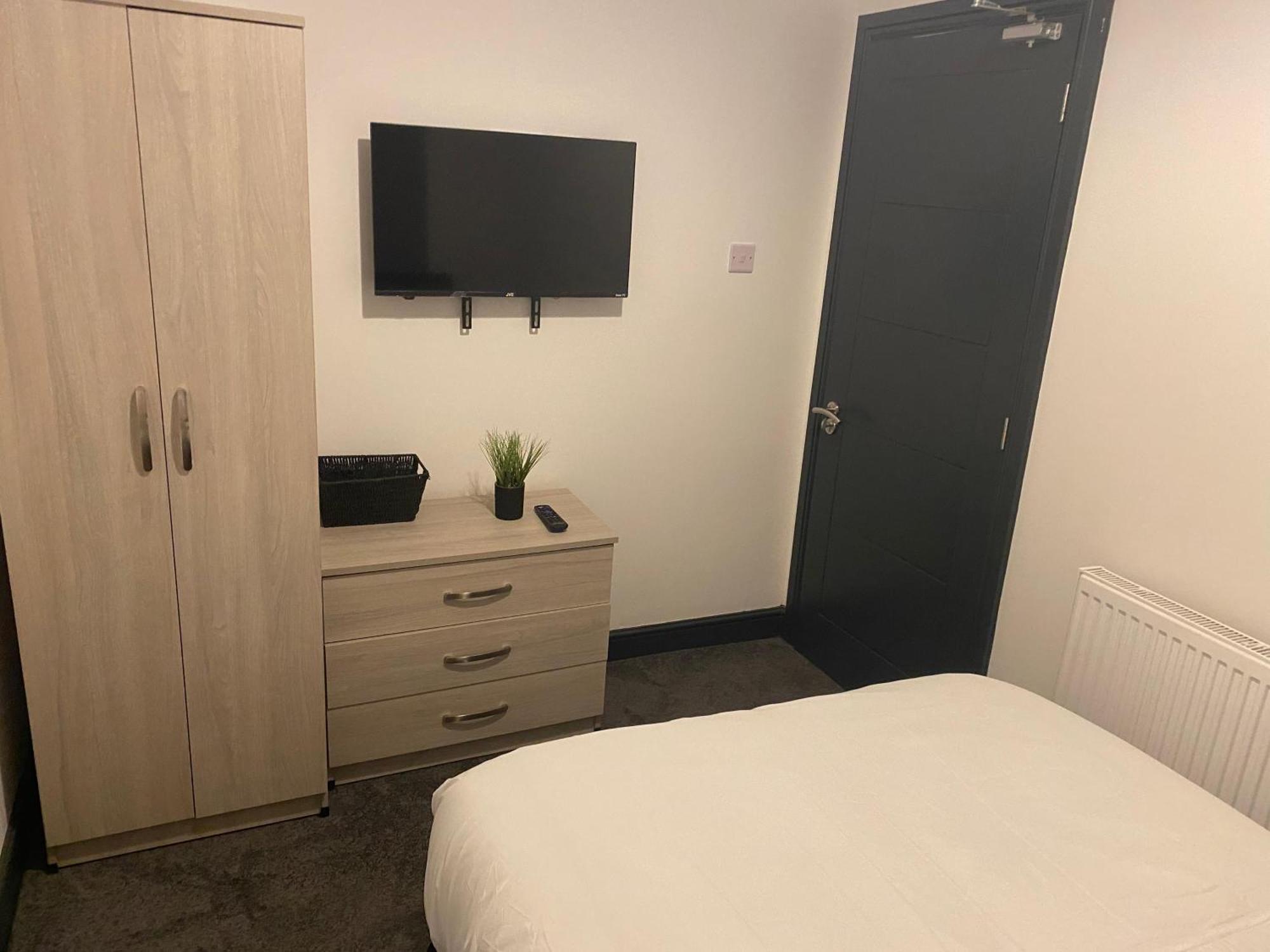 Houghton Guest House 1 Stoke-on-Trent 외부 사진