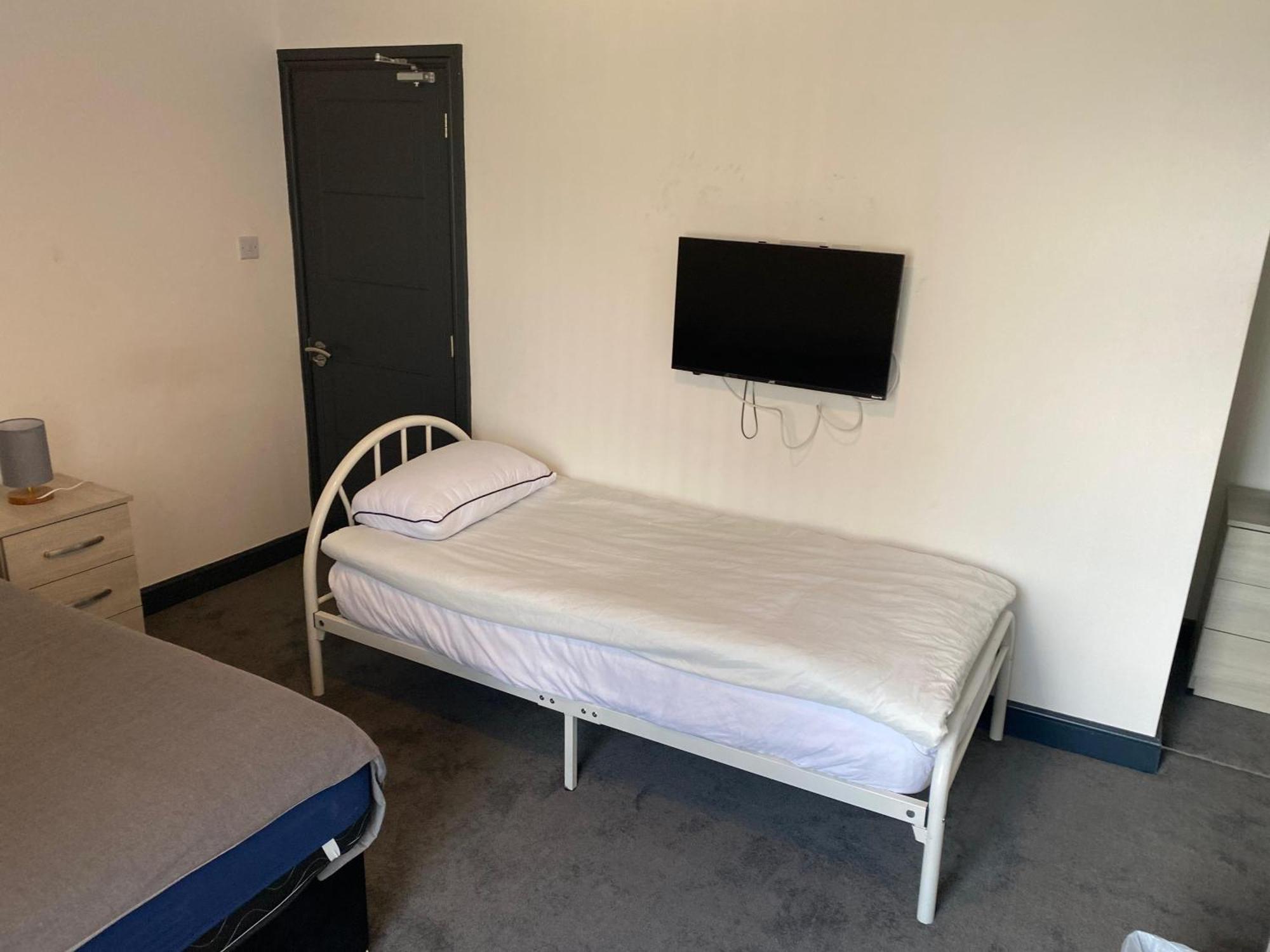 Houghton Guest House 1 Stoke-on-Trent 외부 사진