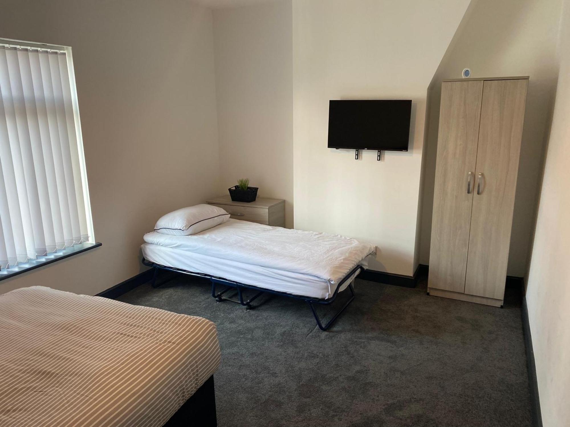 Houghton Guest House 1 Stoke-on-Trent 외부 사진